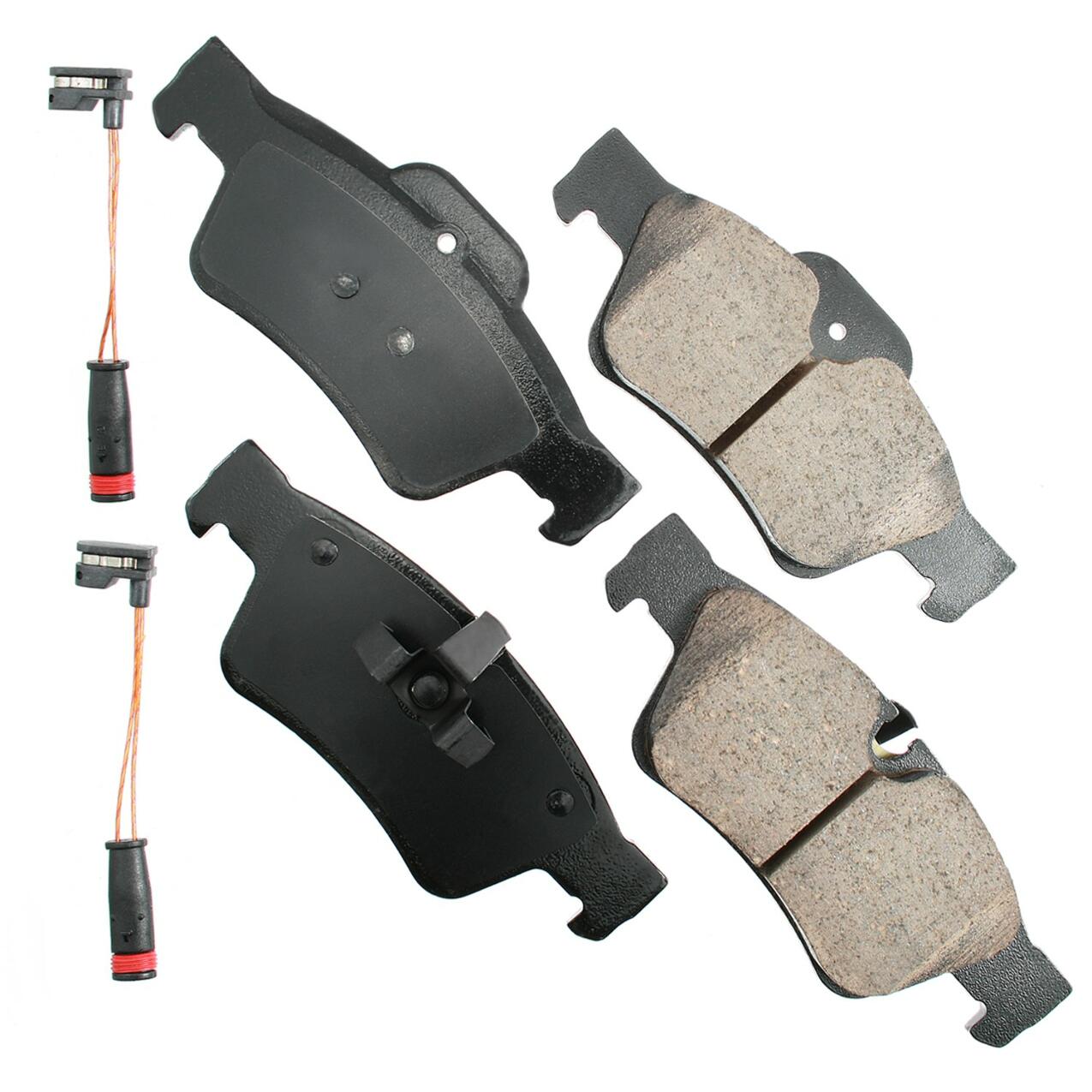 Mercedes Disc Brake Pad Set - Rear (Ceramic) (EURO) 1644202720 - Akebono Euro Ultra-Premium EUR1122