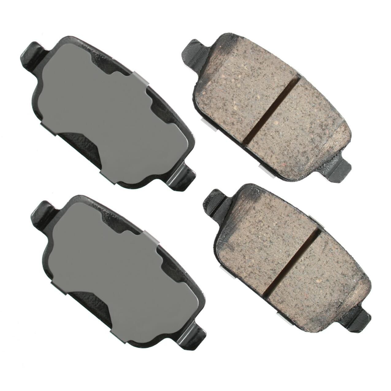 Land Rover Volvo Disc Brake Pad Set - Rear 30671576 - Akebono Euro Ultra-Premium EUR1314