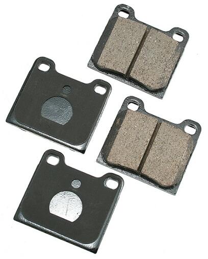 Volvo Disc Brake Pad Set - Rear - Akebono Euro Ultra-Premium EUR541