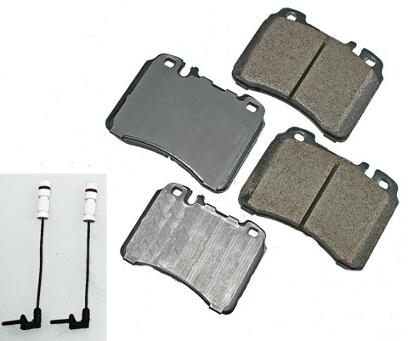 Mercedes Disc Brake Pad Set - Front 005420022041 - Akebono Euro Ultra-Premium EUR561