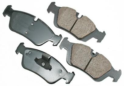 BMW Disc Brake Pad Set - Front (Ceramic) (EURO) 34116761244 - Akebono Euro Ultra-Premium EUR781