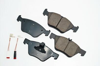 Mercedes Disc Brake Pad Set - Front 004420072041 - Akebono Euro Ultra-Premium EUR853A