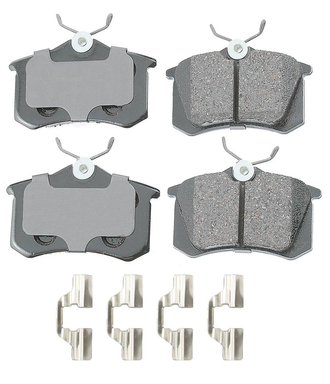 Audi VW Disc Brake Pad Set - Rear (Ceramic) (EURO) 8E0698451L - Akebono Euro Ultra-Premium EUR340B