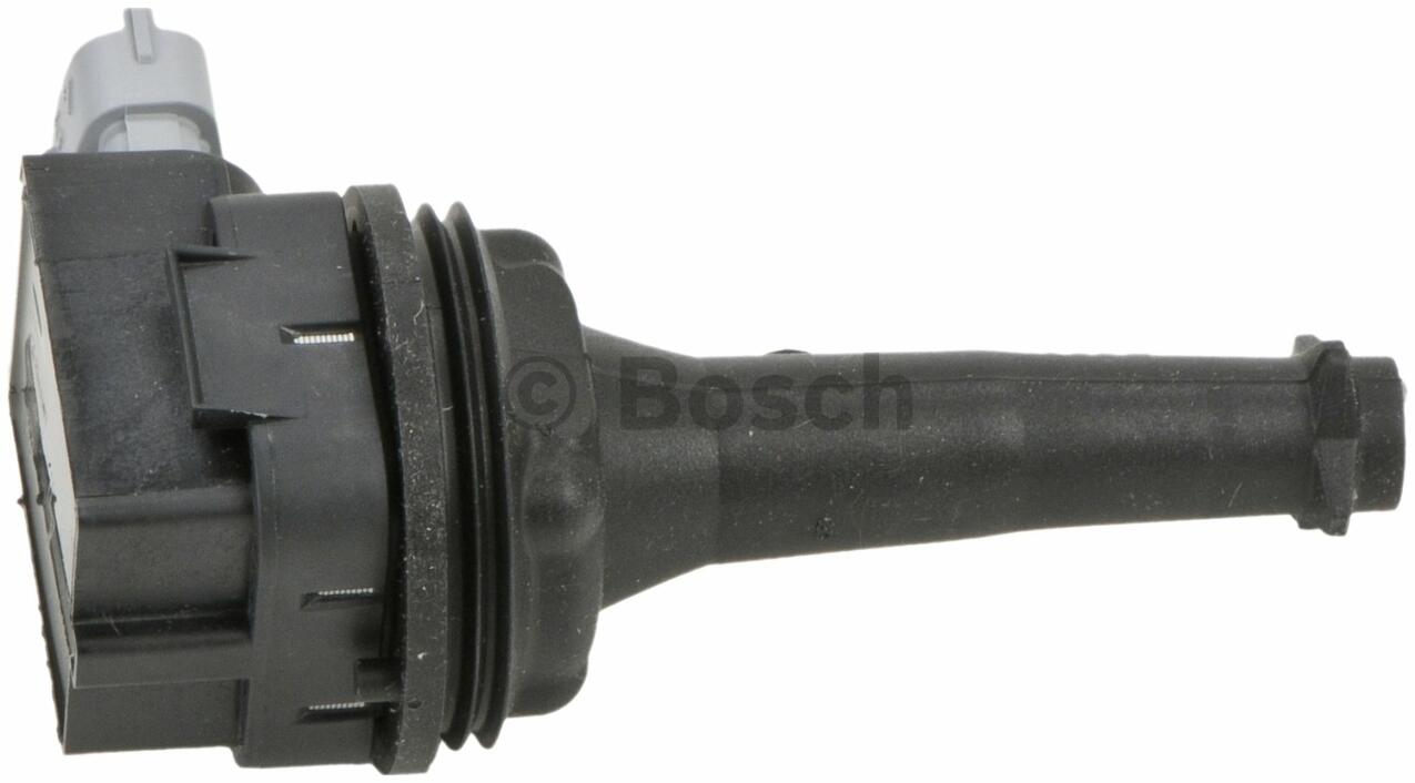 Volvo Ignition Coil 30713417 - Bosch 0221604010