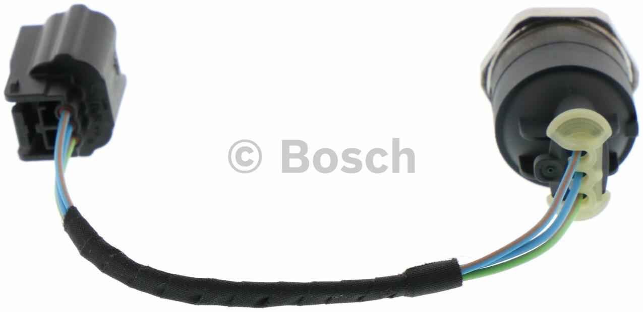 Jaguar Land Rover Fuel Pressure Sensor LR012280 - Bosch 0261545047