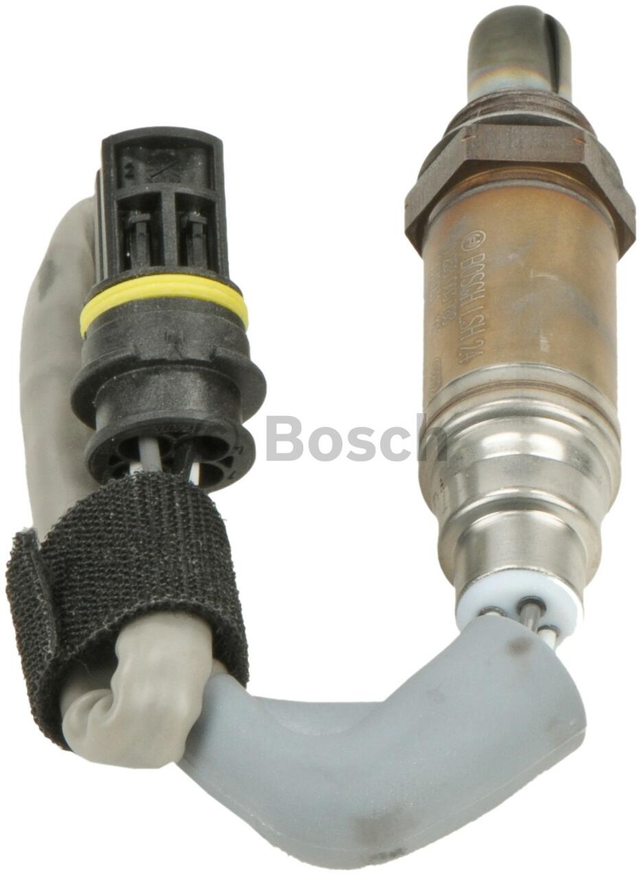 Mercedes Oxygen Sensor - Front 0015401617 - Bosch 13788