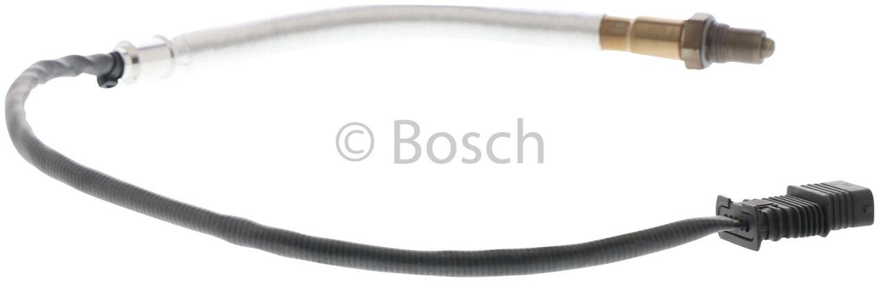 BMW Oxygen Sensor - Front 11787589476 - Bosch 17000