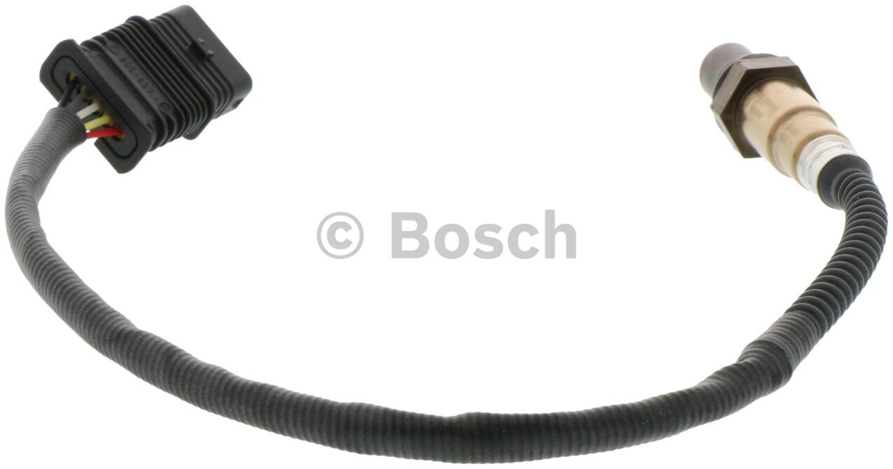 BMW Oxygen Sensor - Front 11787596908 - Bosch 17015