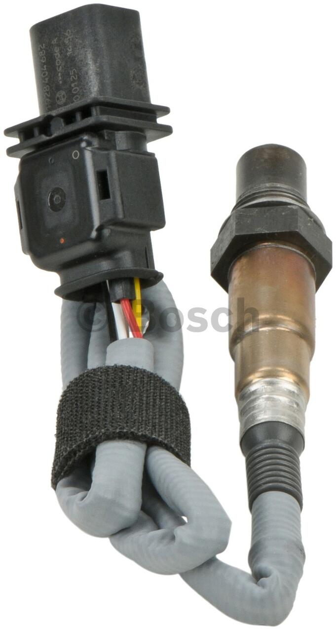 BMW Oxygen Sensor - Front Driver Side 11787539124 - Bosch 17029