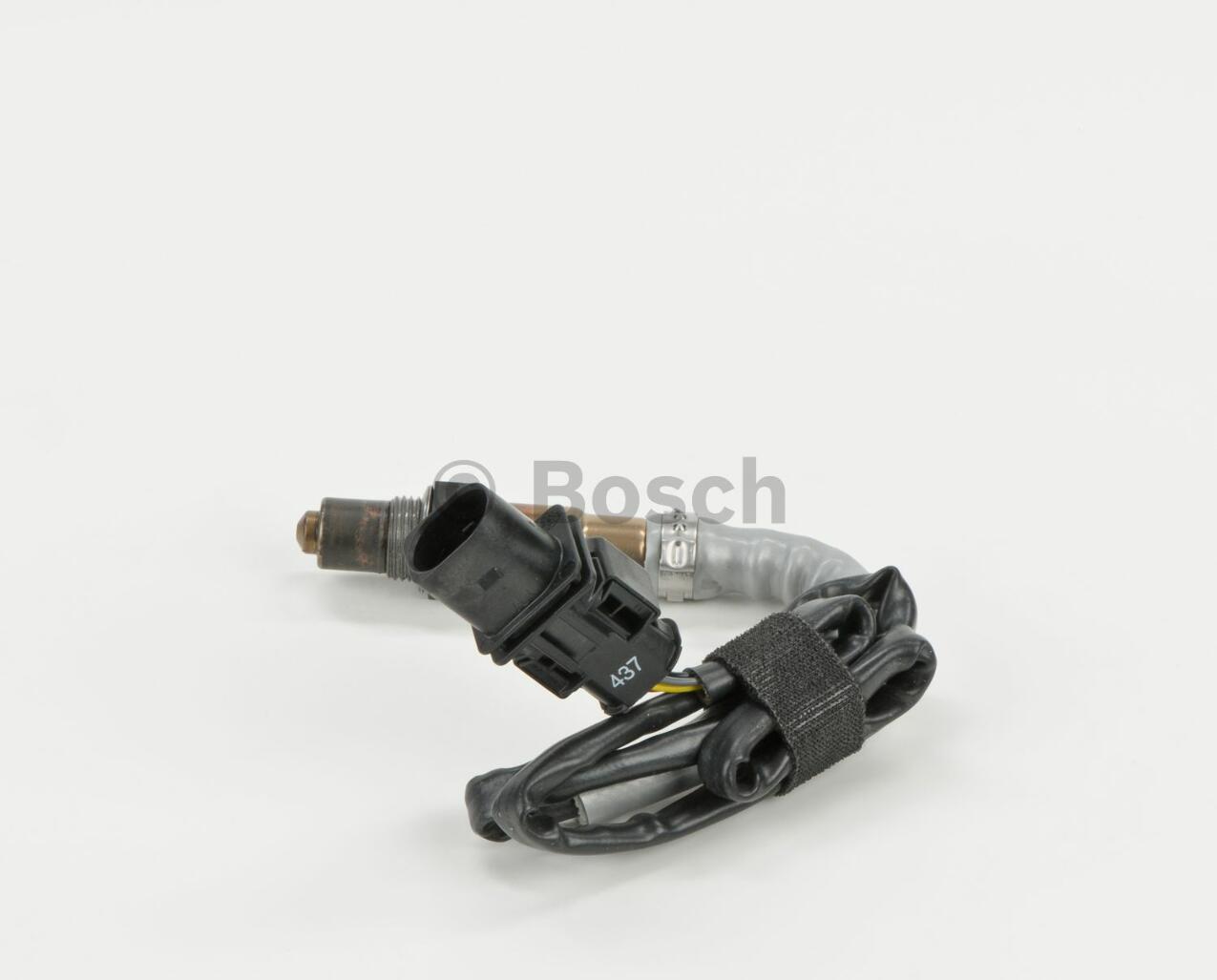 VW Oxygen Sensor - Front Passenger Side 022906262AM - Bosch 17068