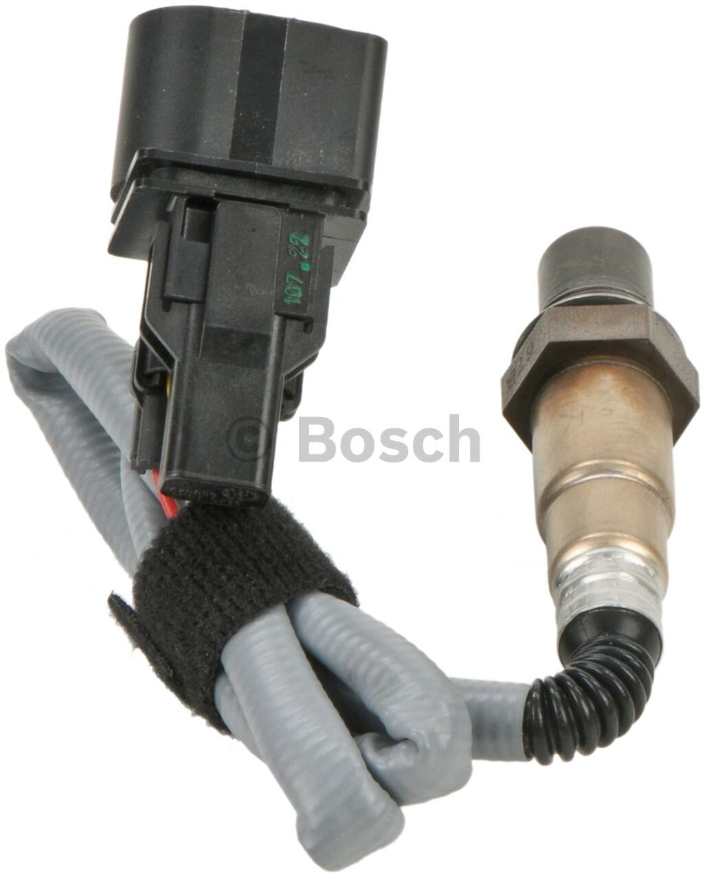 BMW Oxygen Sensor - Front Driver Side 11787521705 - Bosch 17208