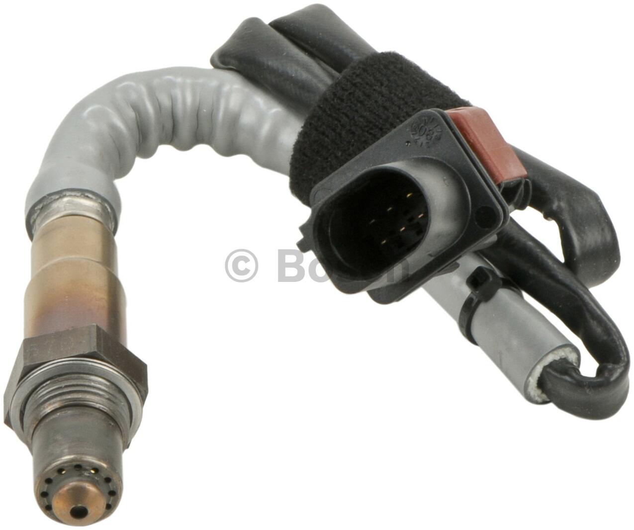 Audi Oxygen Sensor - Front (Cyl 9-10) 07L906262G - Bosch 17324