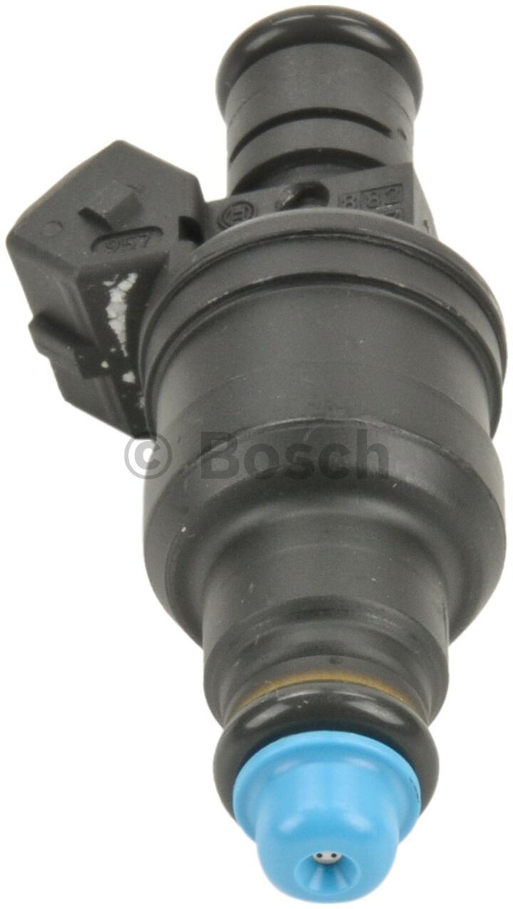 Audi VW Fuel Injector 058133551 - Bosch 62428