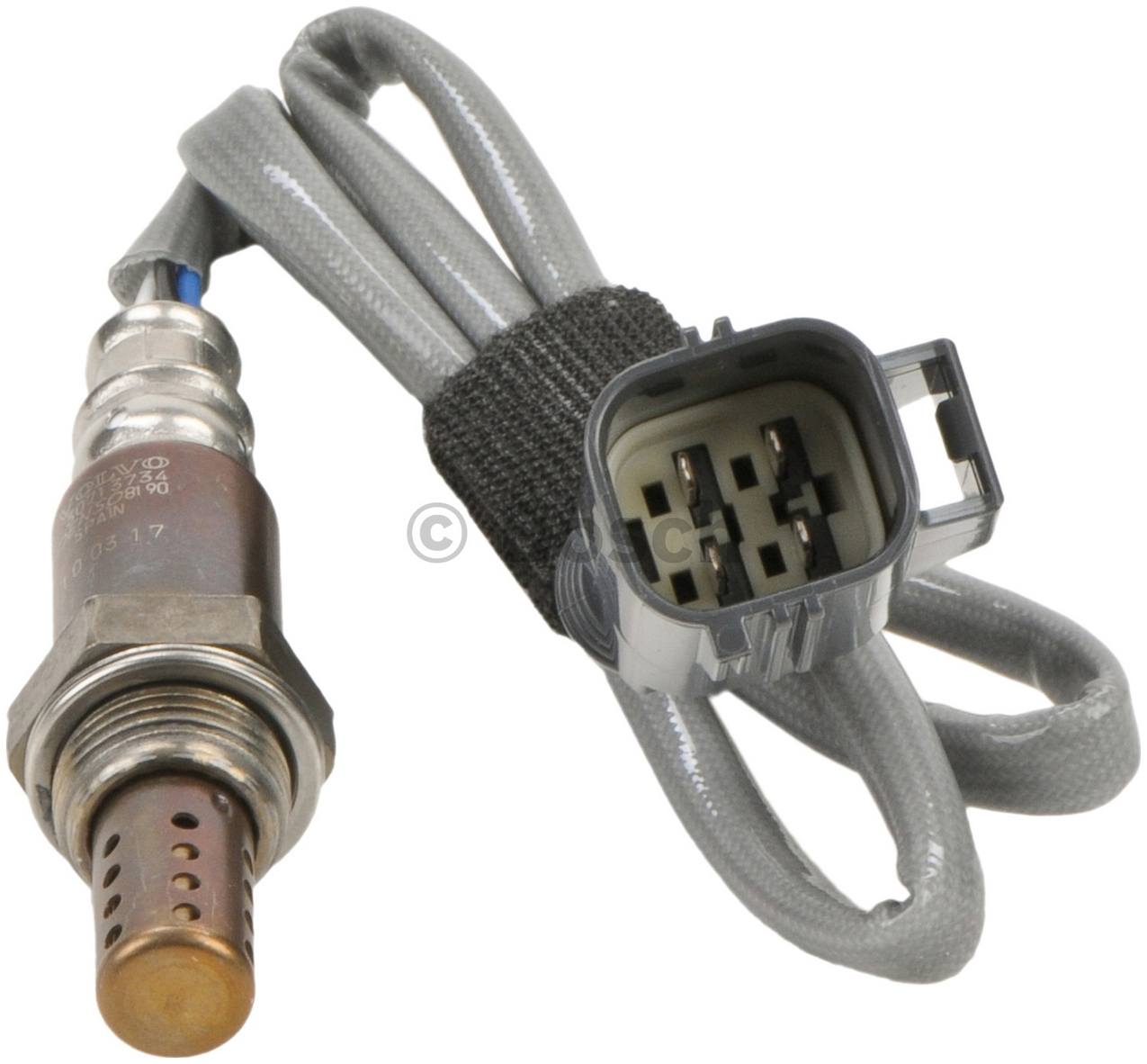 Volvo Oxygen Sensor - Center 30713734 - Bosch 15801