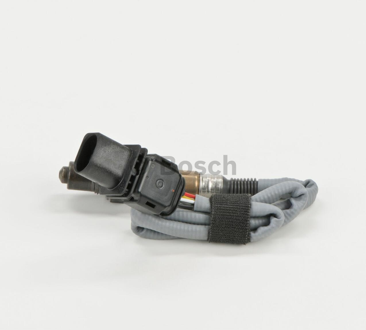 BMW Oxygen Sensor - Front Driver Side 11787539124 - Bosch 17029