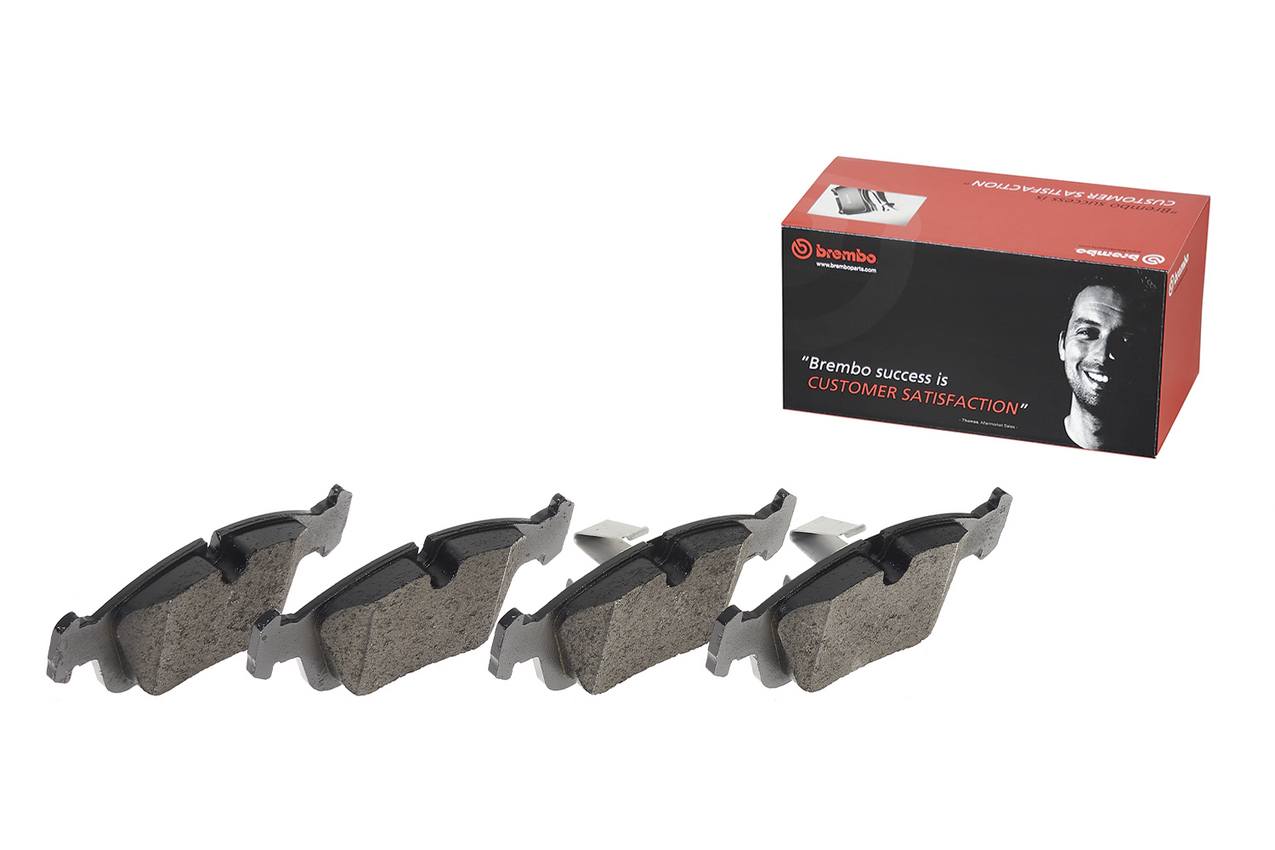 BMW Disc Brake Pad Set - Front (Low-Met) 34116761244 Brembo