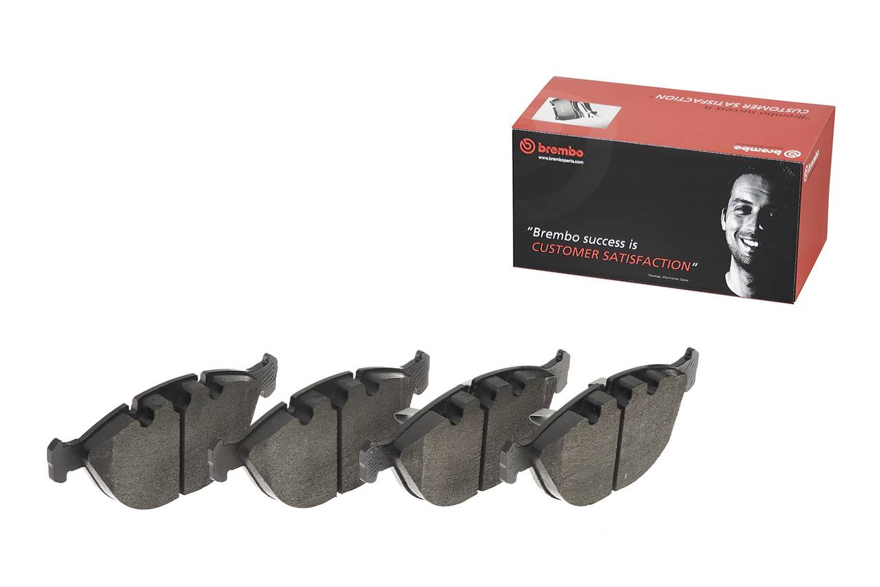 BMW Disc Brake Pad Set - Front (Low-Met) 34116761282 Brembo