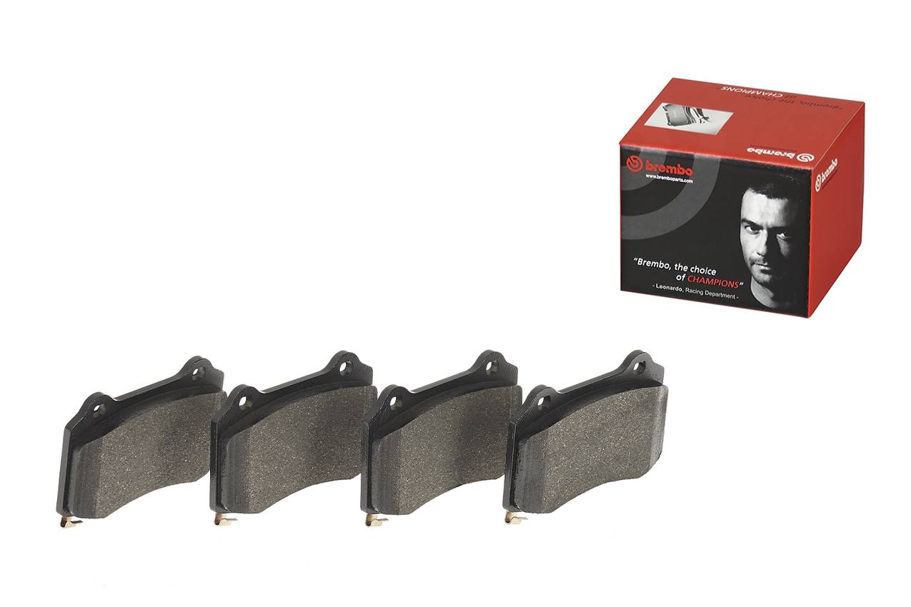 Cadillac Chevrolet Chrysler Disc Brake Pad Set - Rear (Low-Met) 89047744 Brembo