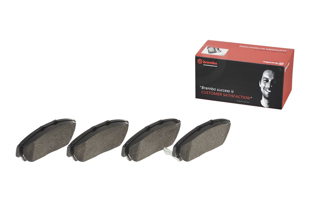 Honda Acura Disc Brake Pad Set - Front (Low-Met) 45022ST7A01 Brembo