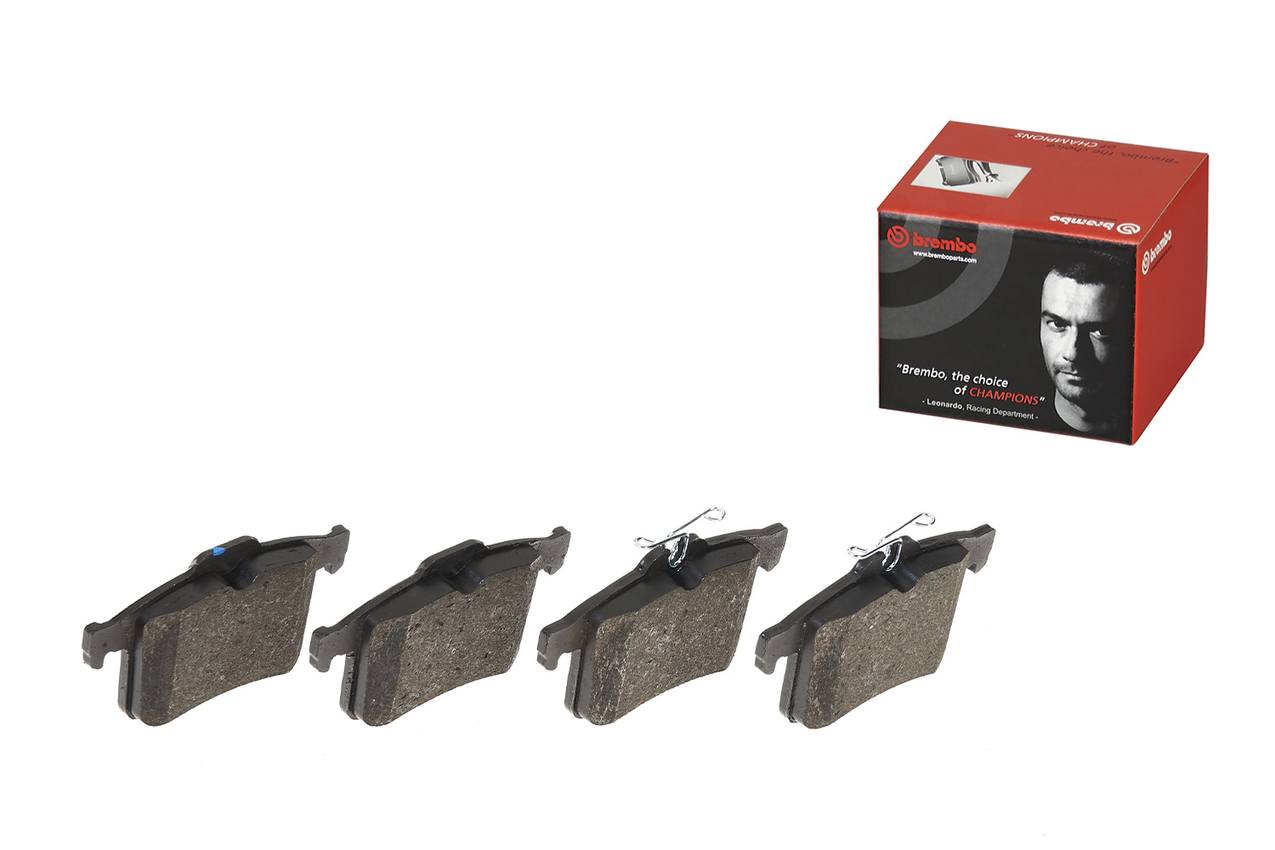 Jaguar Disc Brake Pad Set - Rear (Low-Met) C2D3792 Brembo