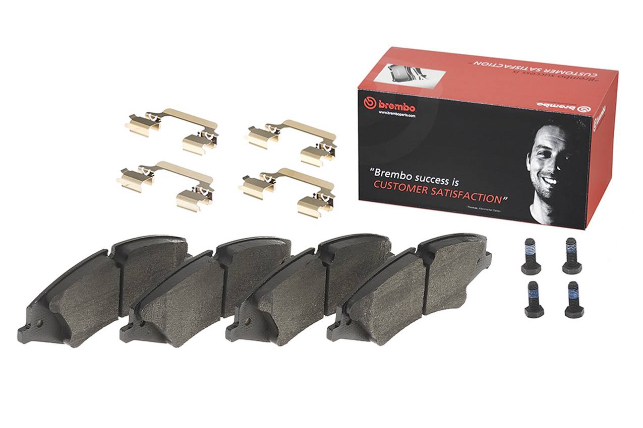 Land Rover Disc Brake Pad Set - Front (Low-Met) LR051626 Brembo