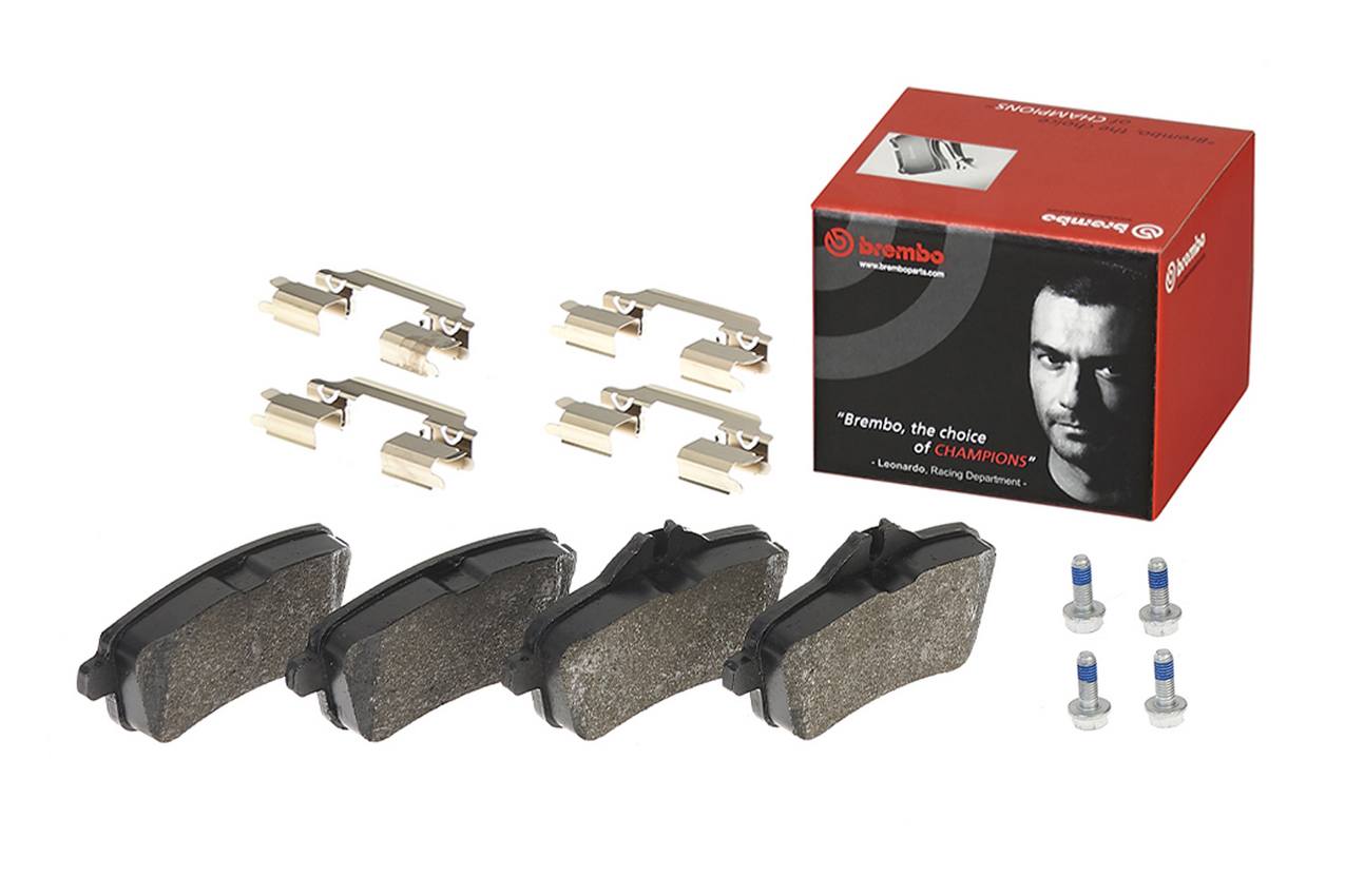 Mercedes Disc Brake Pad and Rotor Kit - Rear (345mm) (Low-Met) Brembo