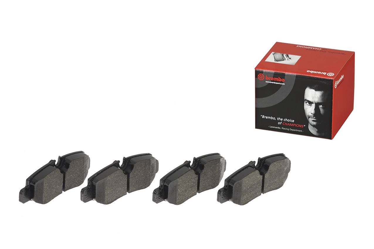 Mercedes Disc Brake Pad Set - Rear (Low-Met) 4474200320 Brembo