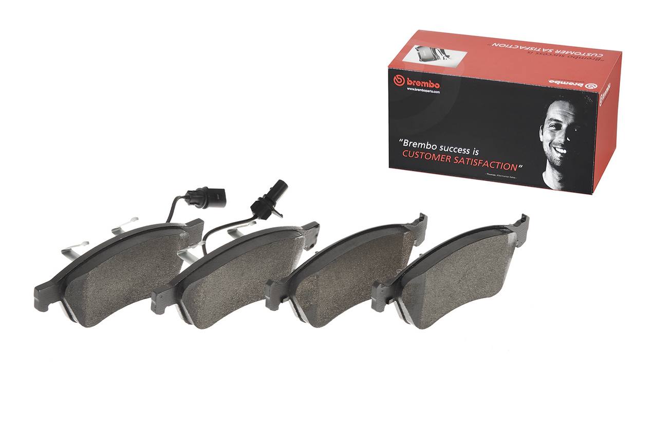 Audi Disc Brake Pad Set - Front (Low-Met) 4E0698151K Brembo