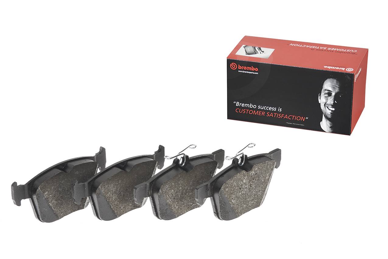 Audi Volkswagen Disc Brake Pad Set - Rear (Low-Met) 8V0698451D Brembo