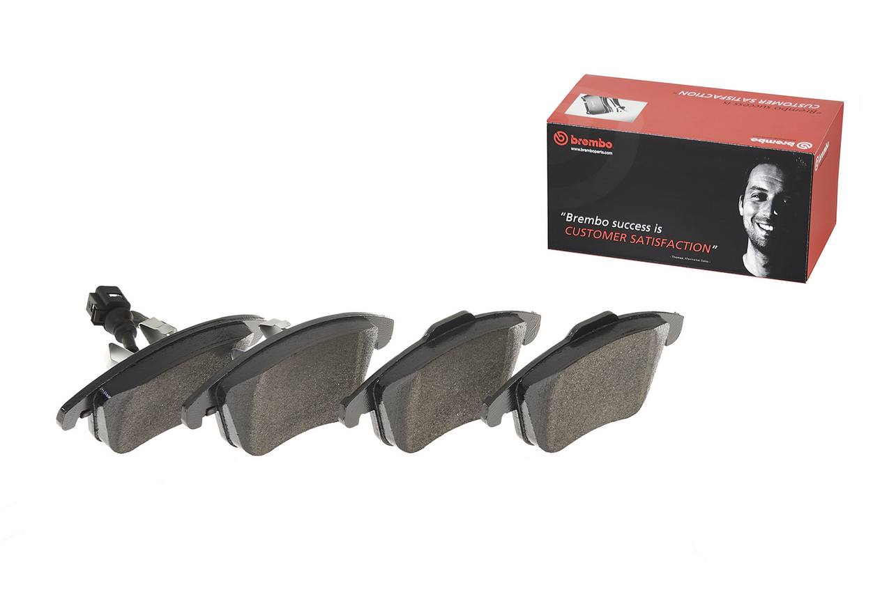 Audi Volkswagen Disc Brake Pad Set - Front (Low-Met) 5N0698151C Brembo