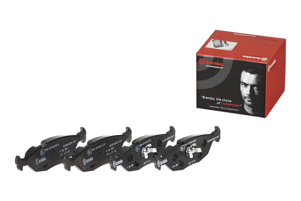 BMW Disc Brake Pad Set - Rear (Low-Met) 34212226013 Brembo