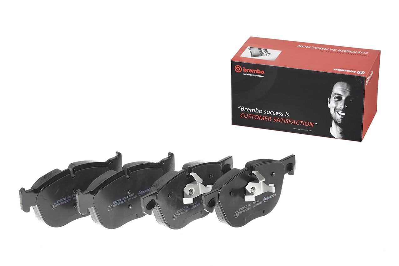 BMW Disc Brake Pad and Rotor Kit - Front (332mm) (Low-Met) Brembo