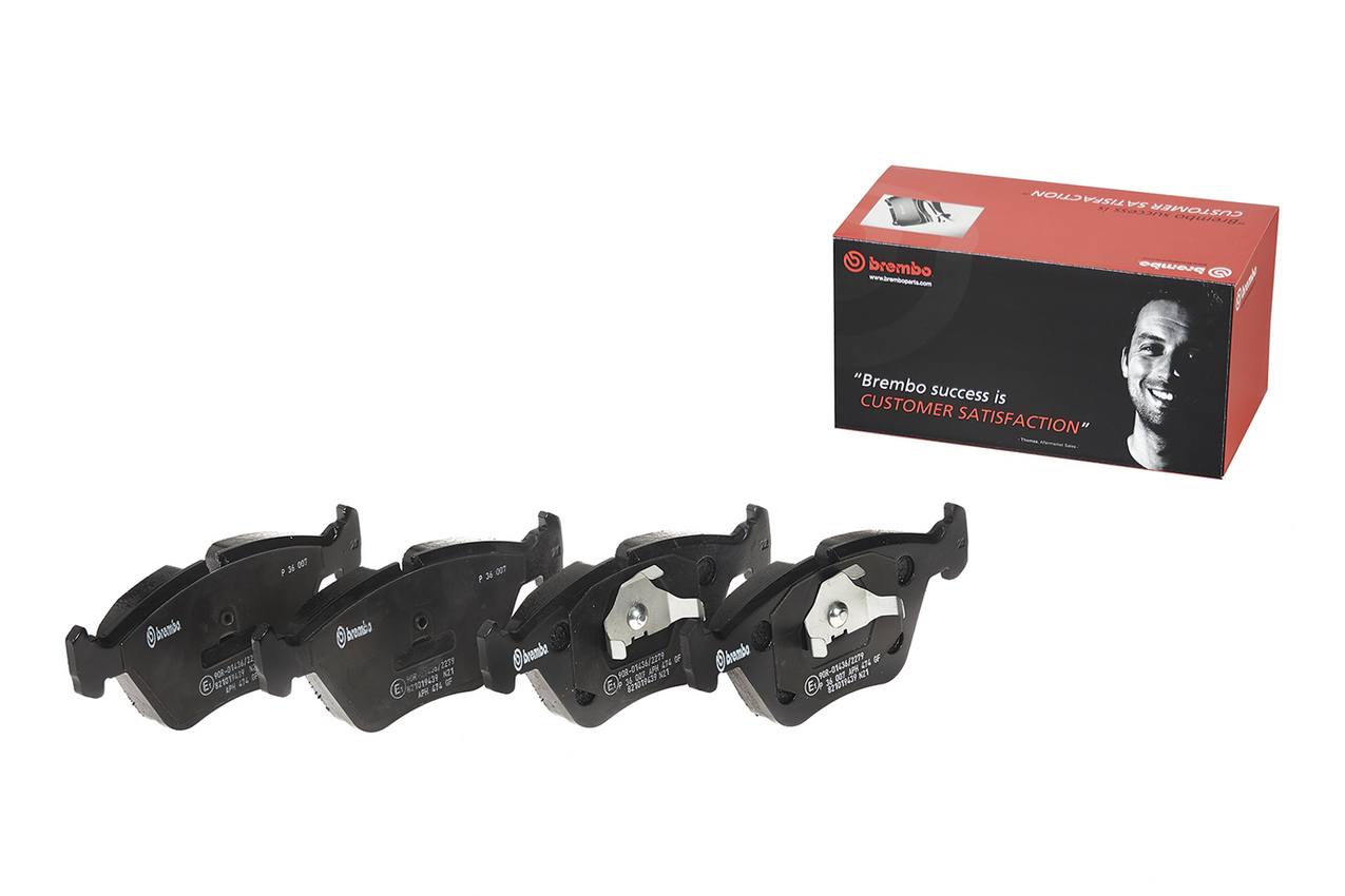 Jaguar Disc Brake Pad Set - Front (Low-Met) MJE2001AB Brembo