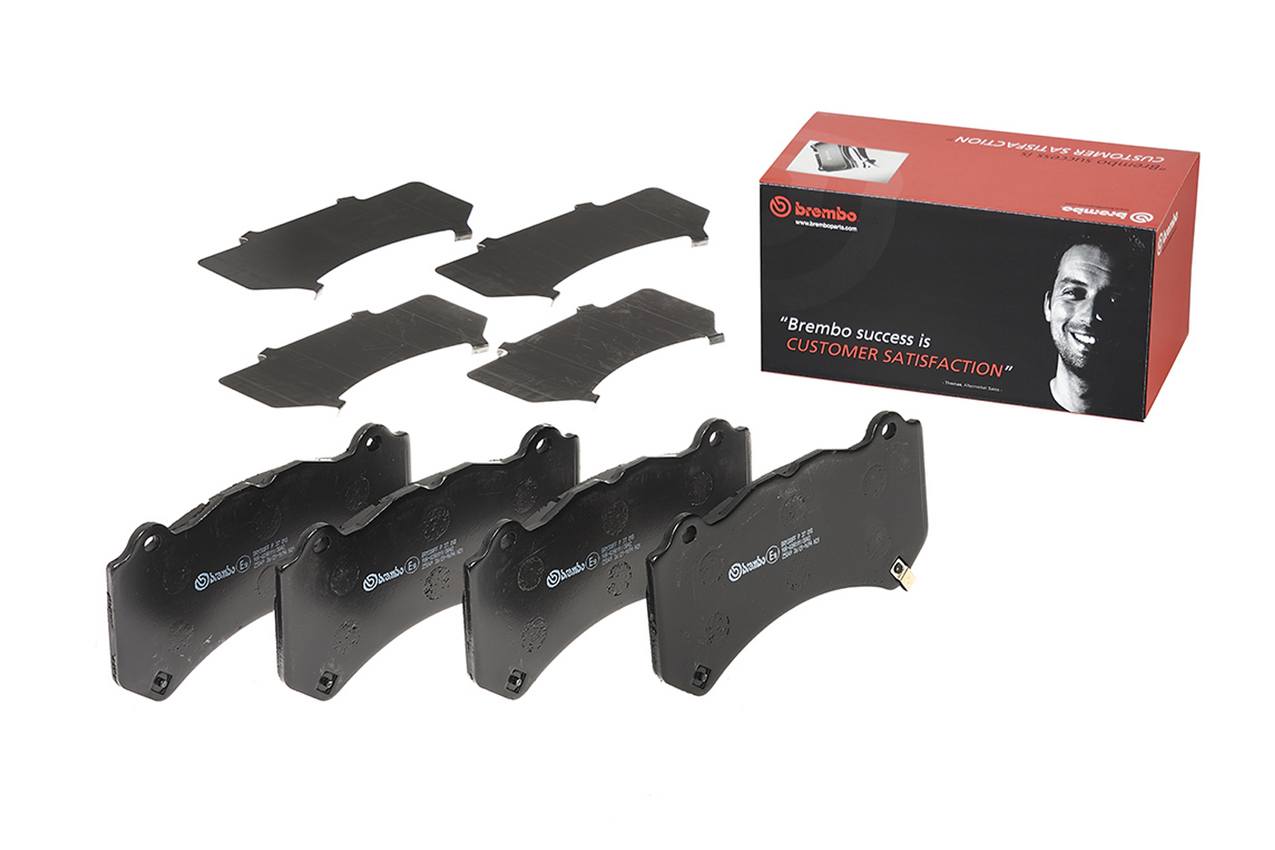 Nissan Cadillac Chevrolet Disc Brake Pad Set - Front (Low-Met) D1060JF20D Brembo