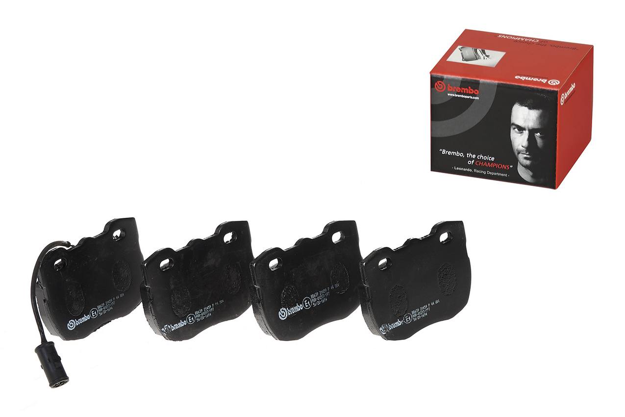 Land Rover Disc Brake Pad Set - Front (Low-Met) SFP500180 Brembo