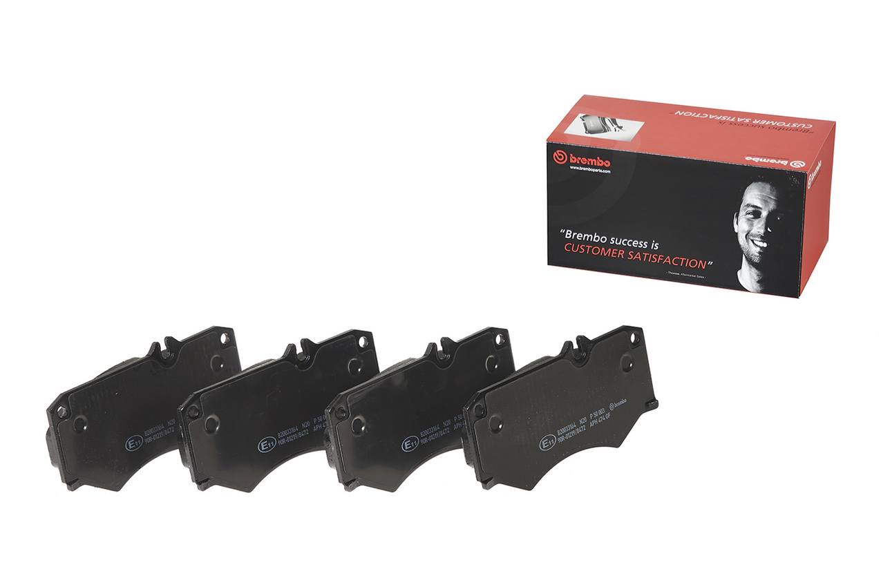 Mercedes Disc Brake Pad Set - Front (Low-Met) 6014208720 Brembo