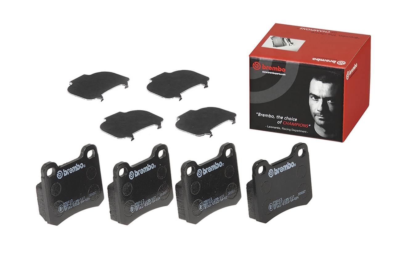 Mercedes Disc Brake Pad Set - Rear (Low-Met) 0004209820 Brembo