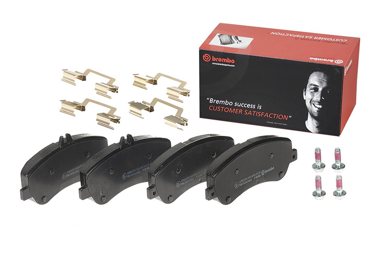 Mercedes Disc Brake Pad Set - Front (Low-Met) 0074207420 Brembo