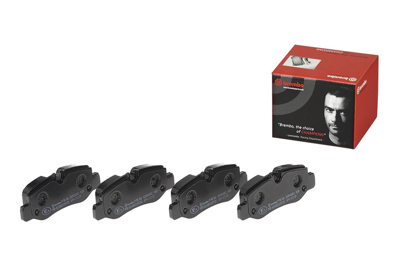 Mercedes Disc Brake Pad Set - Rear (Low-Met) 4474200320 Brembo