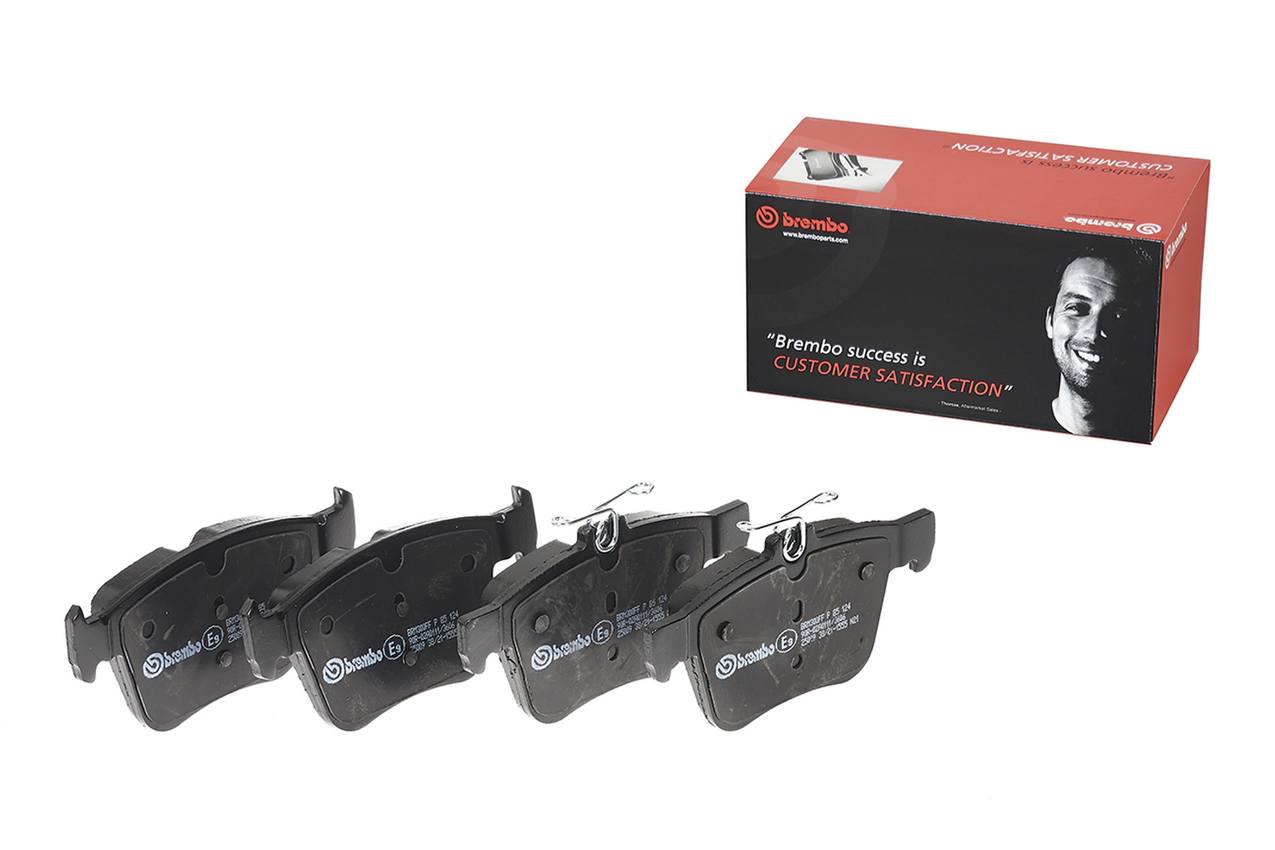 Audi Volkswagen Disc Brake Pad Set - Rear (Low-Met) 8V0698451D Brembo