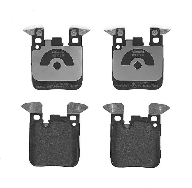 BMW Disc Brake Pad Set - Rear (Low-Met) 34218099354 Brembo