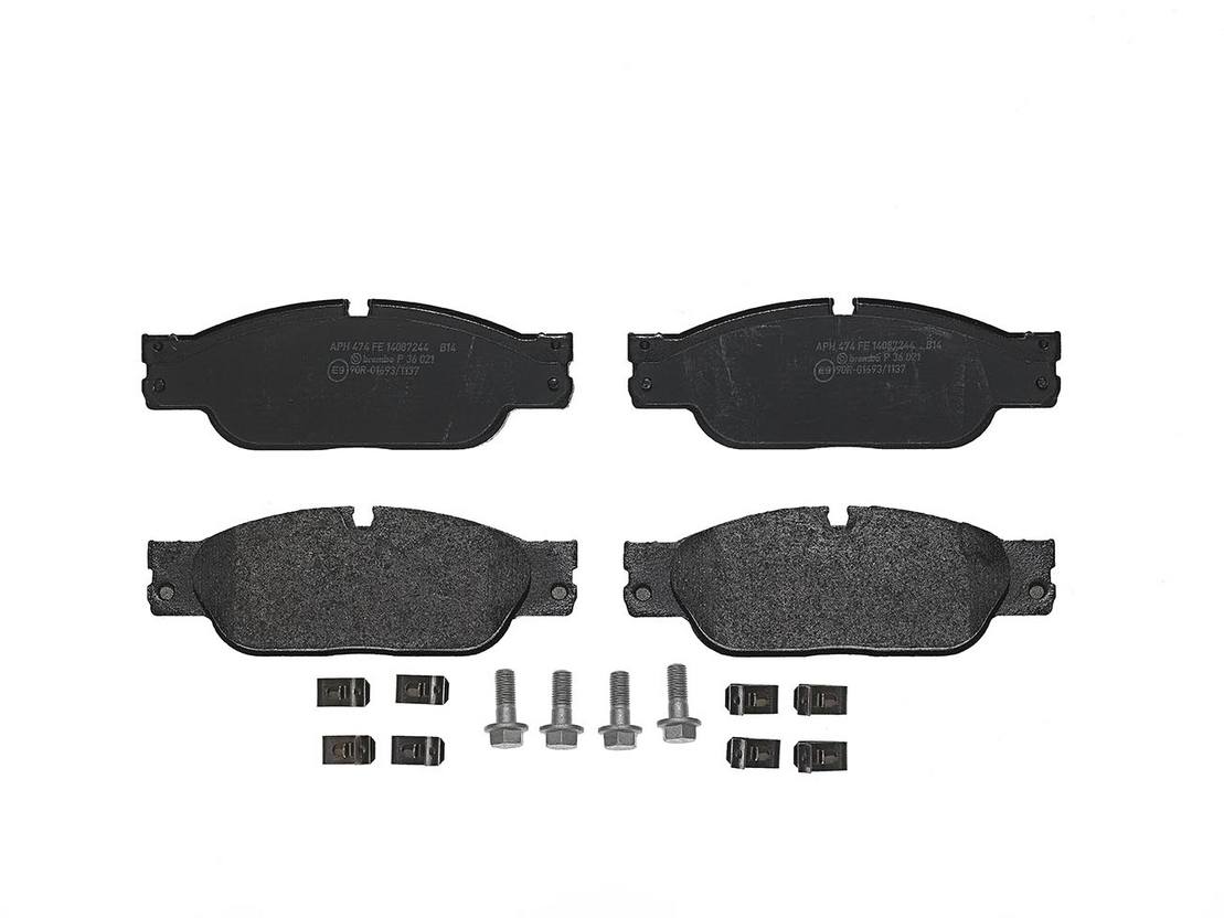 Jaguar Disc Brake Pad Set - Front (Low-Met) C2C23786 Brembo