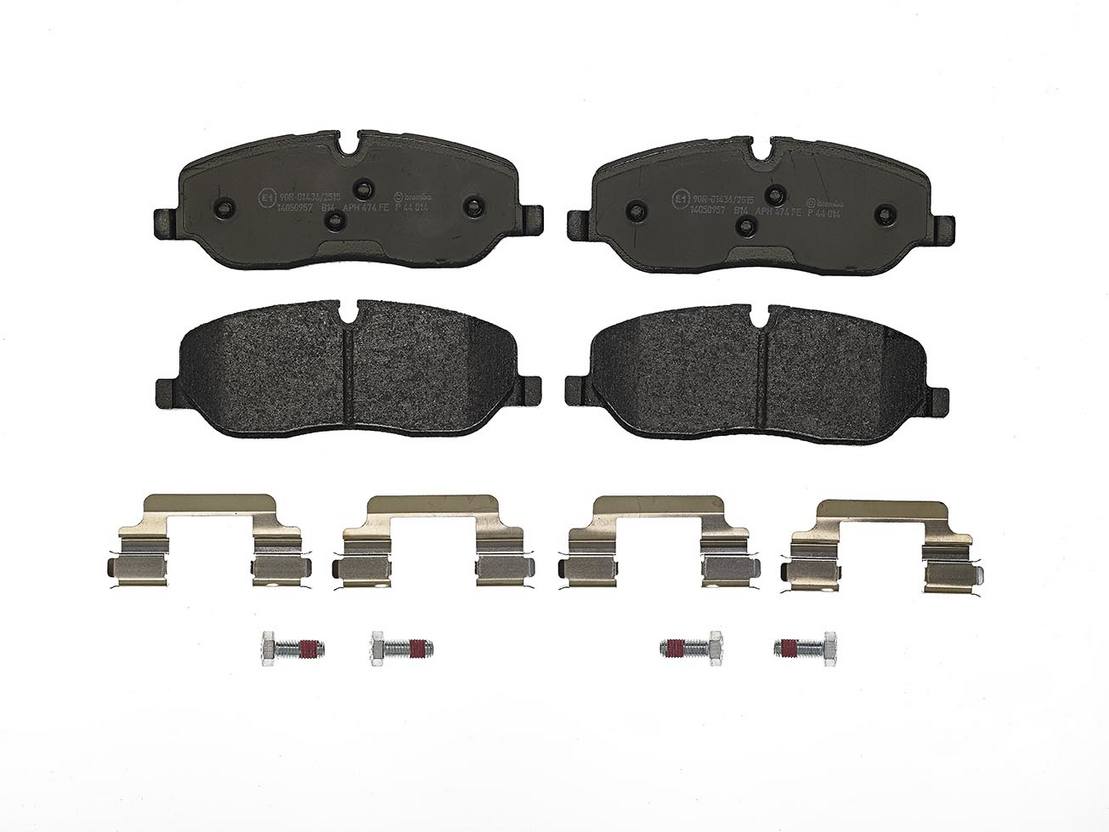 Land Rover Disc Brake Pad Set - Front (Low-Met) SFP500010 Brembo