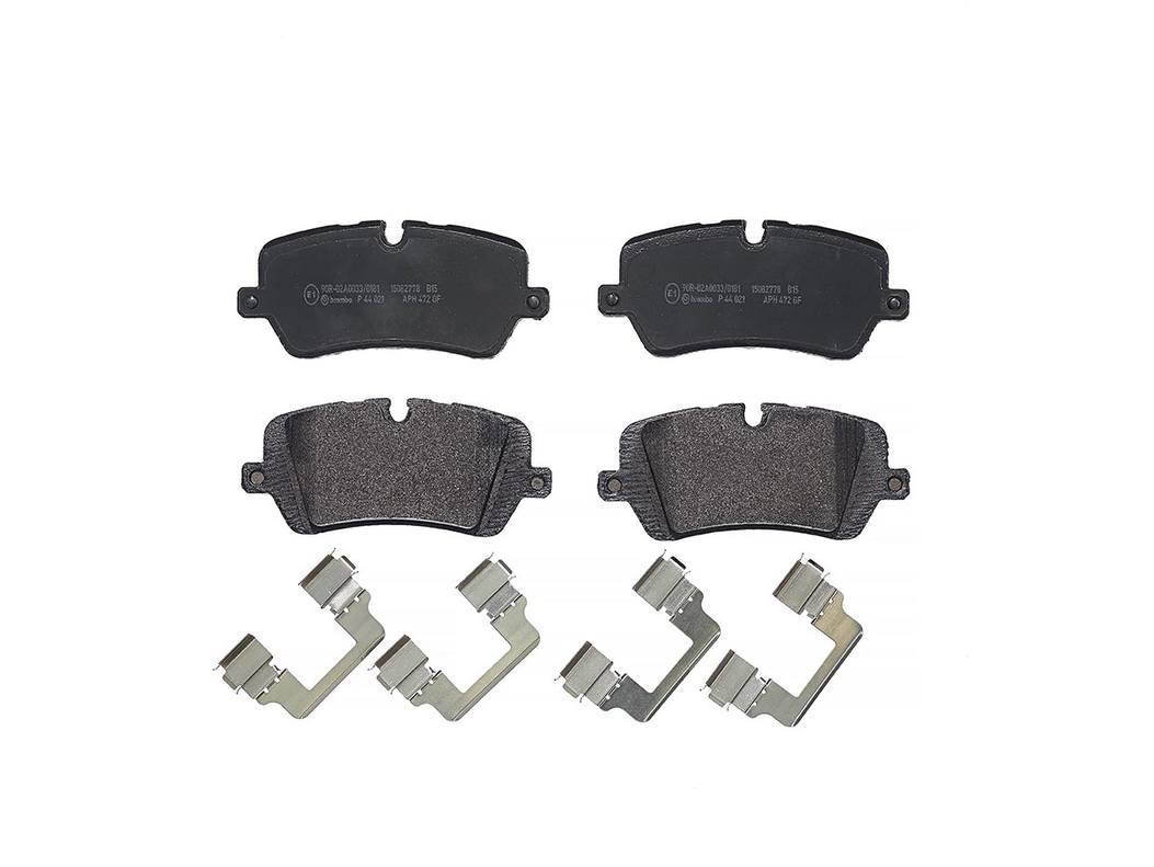 Land Rover Disc Brake Pad Set - Rear (Low-Met) LR108260 Brembo