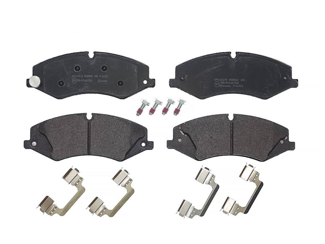 Land Rover Disc Brake Pad and Rotor Kit - Front (360mm) (Low-Met) Brembo