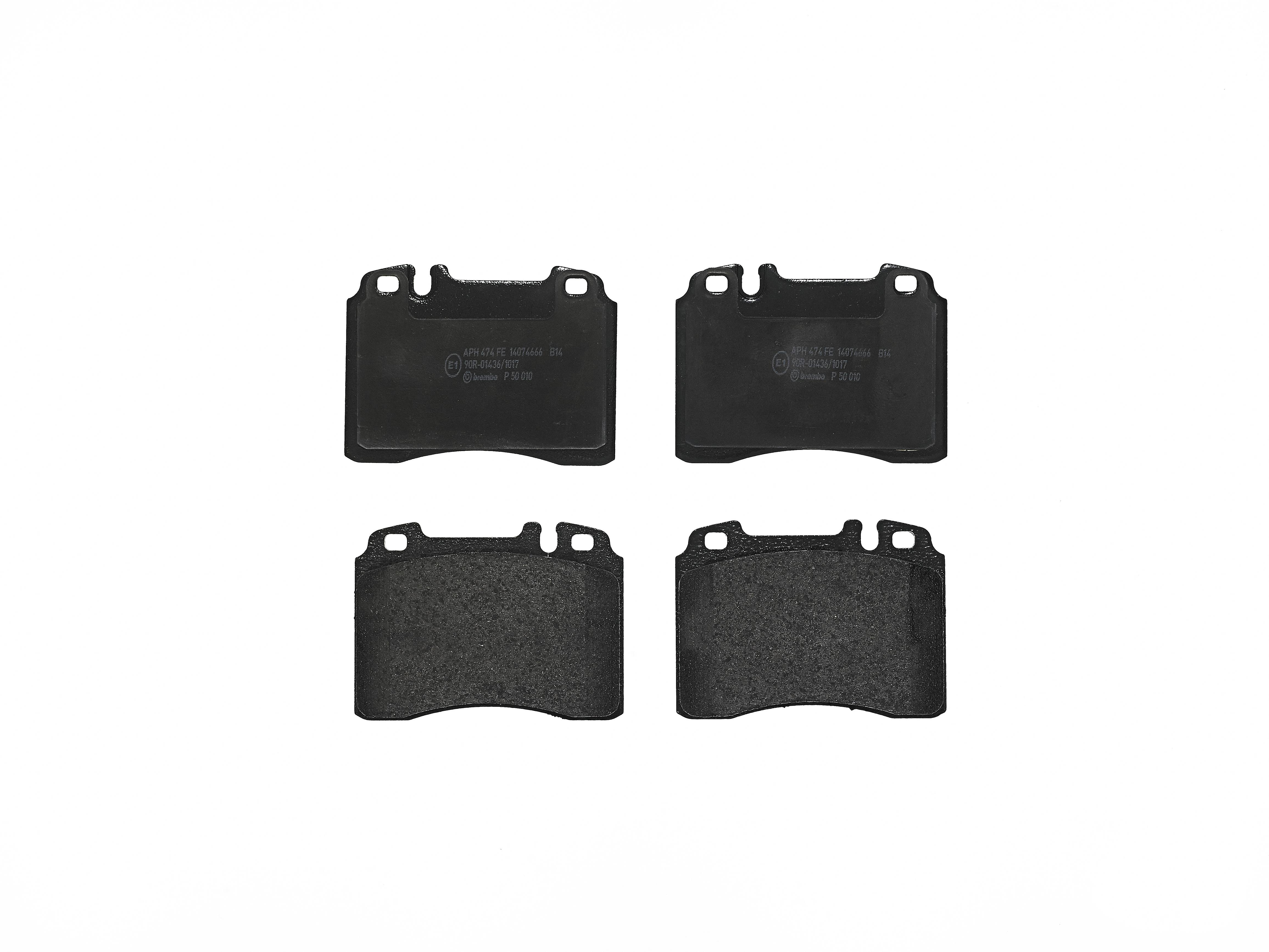 Mercedes Disc Brake Pad Set - Front (Low-Met) 005420022041 Brembo