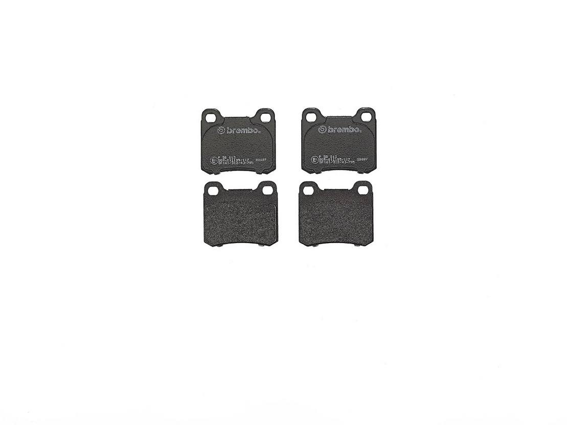 Mercedes Disc Brake Pad Set - Rear (Low-Met) 0004209820 Brembo