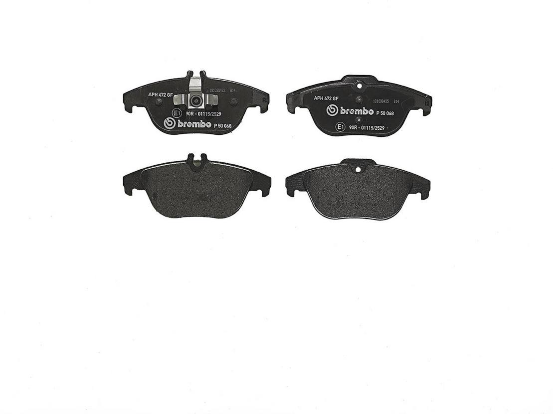 Mercedes Disc Brake Pad Set – Rear (Low-Met) 0074208520 Brembo