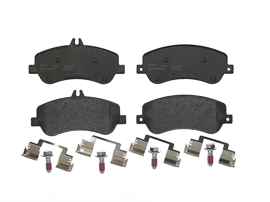 Mercedes Disc Brake Pad Set - Front (Low-Met) 0074207420 Brembo