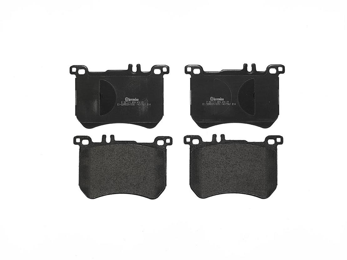 Mercedes Disc Brake Pad Set - Front (Low-Met) 0084203520 Brembo